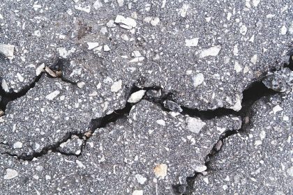 Why Silverfish Spawn When You Break Stone?